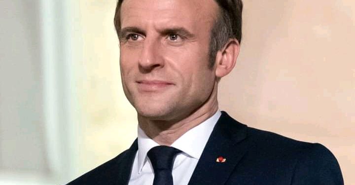 النتائج الأولية للانتخابات الفرنسية : إيمانويل ماكرون يفوز بولاية ثانية