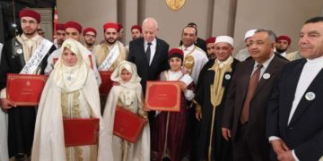 قيس سعيد : “سنقف أمام الله فرادى لن يأتي معنا لا مجلس نيابي ولا حكومة تقف إلى جانبنا ونحن على الصراط”