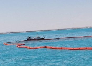 طاقم سفينة ”اكسيلو” يمثل أمام القضاء غدًا