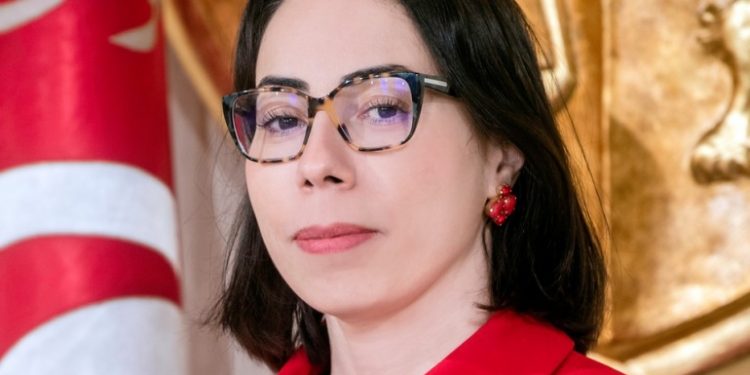 فتح بحث بخصوص التسجيلات الصوتية المنسوبة لنادية عكاشة