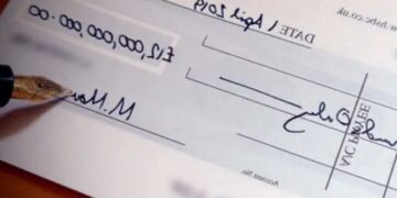 اثر تشكيات من المواطنين : مبادرة تشريعية لتأجيل تنفيذ قانون الشيكات الجديد