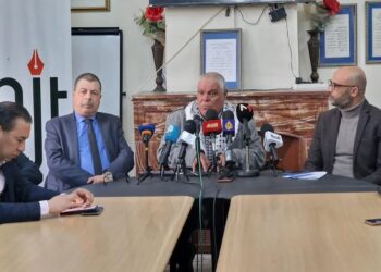 مطالبة رئيس البرلمان بالإفراج عن مبادرة  تنقيح المرسوم 54 وبالكف عن تقديم حجج “واهية”