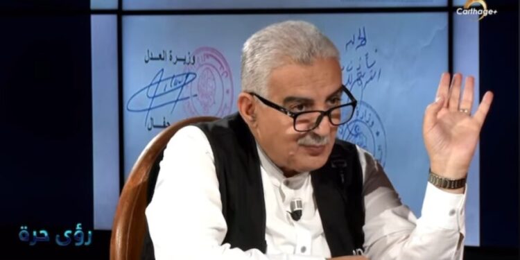 زياد الهاني إثر ايقاف بث برنامجه: “لن يحجبوا نور الشمس ونسيم الحرية”