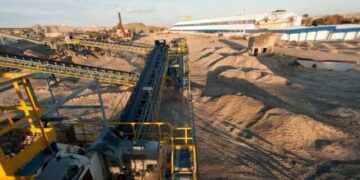 إلغاء إضراب أعوان شركة فسفاط قفصة والاتفاق على الترفيع في نسق الإنتاج