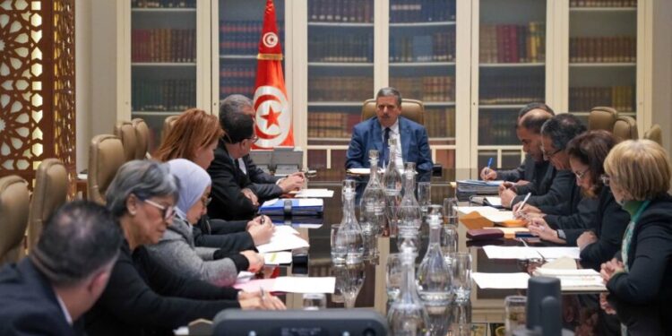 وزير التربية يدعو إلى توفير الظروف اللائقة للمربين والتلاميذ