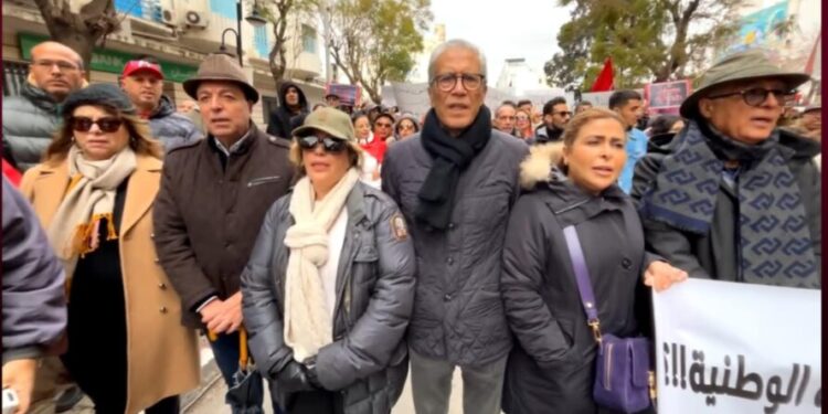 في مسيرة انطلقت من العاصمة: الحزب الدستوري الحر يطالب بالحرية والتنمية