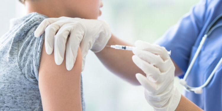 مندوبية الصحة بقفصة تكشف أسباب تعكر حالة 7 تلاميذ إثر التلقيح