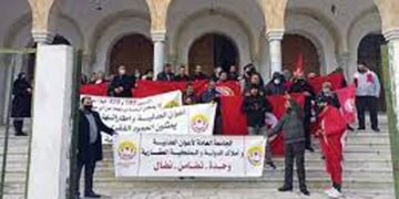 جامعة أعوان وزارة العدل تدعو منظوريها إلى خوض ” أم المعارك” يوم السبت القادم