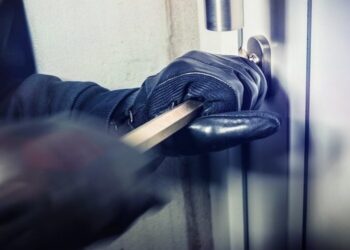 تطاوين : القبض على مقترفي سلسلة من السرقات من داخل المنازل والمحلات التجارية