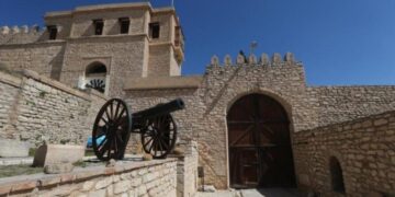 فرنانة تُعيد إطلاق مدفع رمضان من جديد