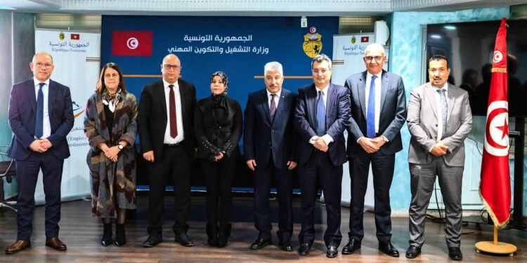 انخراط 5 بنوك في تمويل الشركات الاهلية