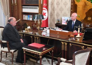 سعيّد يدعو إلى اختيار مخيّم واحد يجمع الحجاج التونسيين في كلّ من منى وعرفات