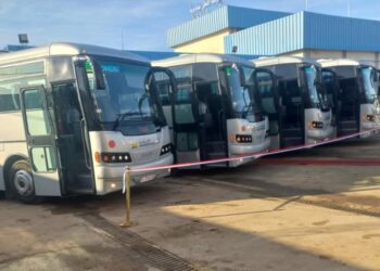 جندوبة تتسلم 4 حافلات من جملة 6 لتدعيم أسطول النقل بين المدن 