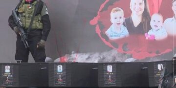 تسليم جثامين الإسرائيليين الأربعة للصليب الأحمر