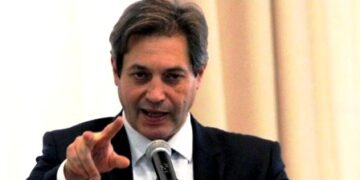 الافراج عن رياض المؤخر وزير البيئة الأسبق وإطار في الحماية المدنية