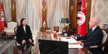 إنهاء مهام كمال المدوري وسارة الزعفراني رئيسة للحكومة خلفا له