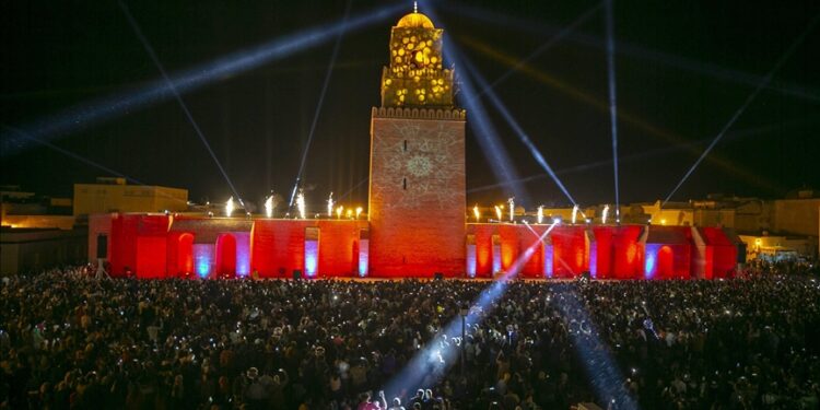 الاحتفال بليلة القدر : اجراءات مرورية للوافدين على القيروان ومنع دخول الشاحنات