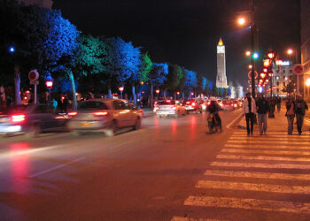 بداية من النصف الثامي من رمضان: المحلات والمقاهي مفتوحة بعد العاشرة ليلا